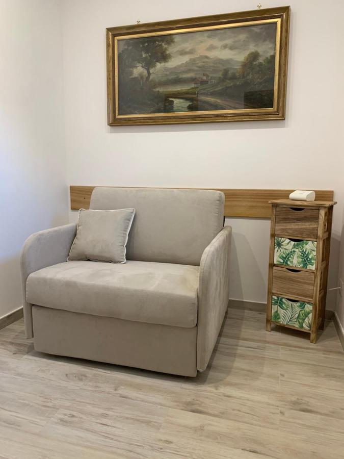 Hedera Capri B&B อนากาปรี ภายนอก รูปภาพ